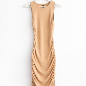 BTFBM Ruched Bodycon Dress Size M | Beige Tan Sleeveless Ribbed Midi Dress